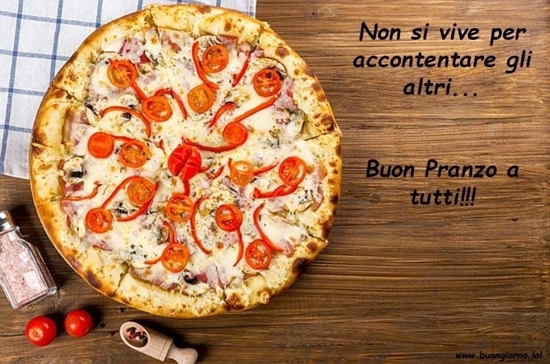 BUONGIORNO FORUM!!!!  Saluti lampo - Pagina 4 Pizza-pomodoro